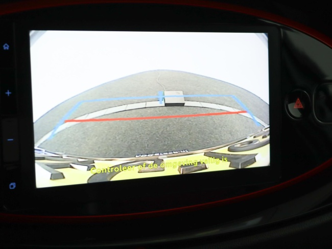 Toyota Aygo X - 1.0 VVT-i MT Undercover