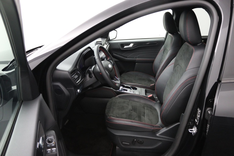 Ford Kuga - 2.5 PHEV ST-Line 14