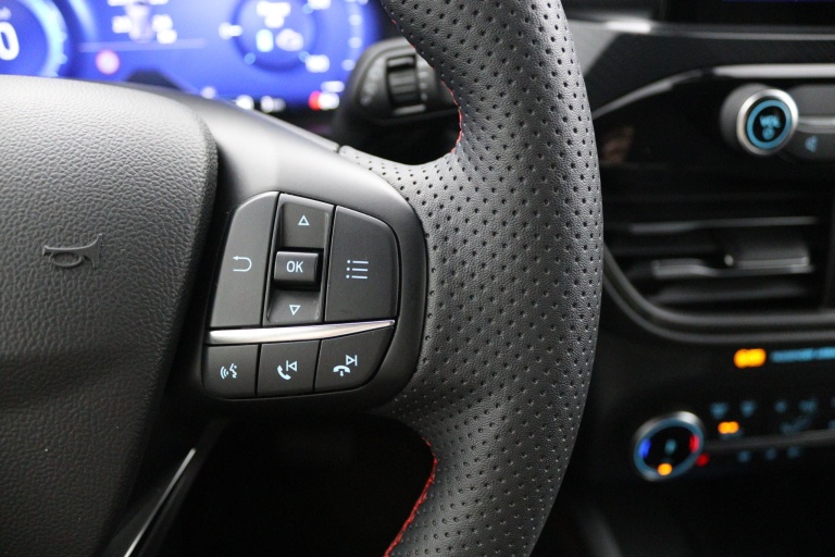 Ford Kuga - 2.5 PHEV ST-Line 17