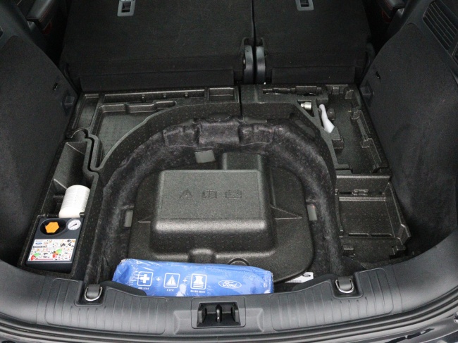 Ford Kuga - 2.5 PHEV ST-Line