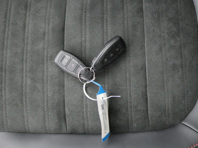 Ford Kuga - 2.5 PHEV ST-Line