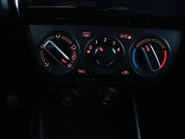 Suzuki Swift - 1.2 Select Smart Hybrid