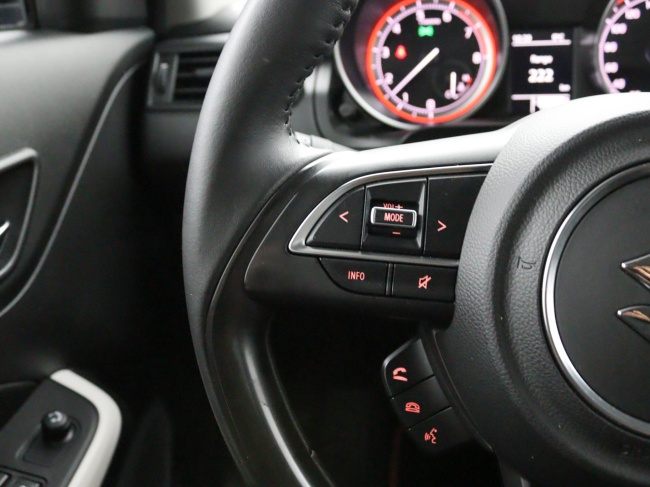 Suzuki Swift - 1.2 Select Smart Hybrid