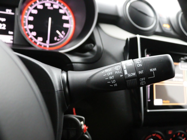 Suzuki Swift - 1.2 Select Smart Hybrid