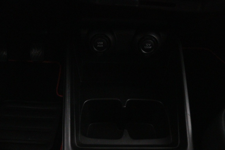 Suzuki Swift - 1.2 Select Smart Hybrid 37