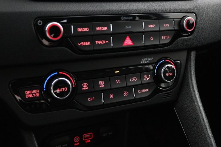 Kia Niro - 1.6 GDi Hybrid DynamicLine 33