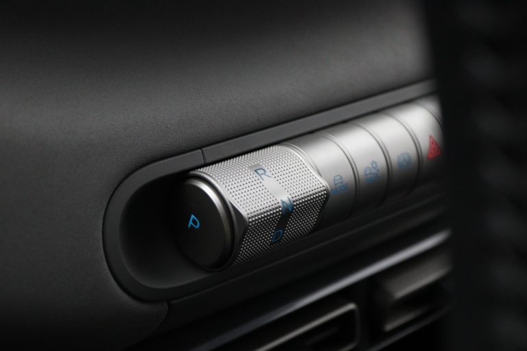 BYD DOLPHIN SURF - Comfort 43 kWh 37