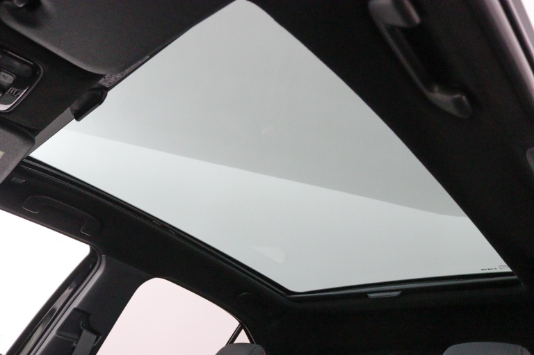 Toyota Yaris Cross - 1.5 Hybrid 130 GR SPORT 11