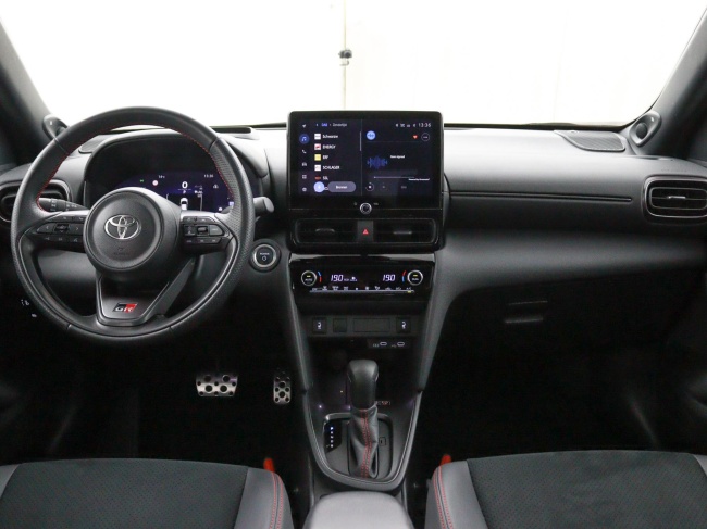 Toyota Yaris Cross - 1.5 Hybrid 130 GR SPORT