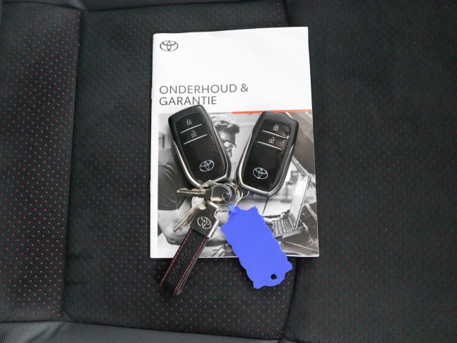 Toyota Yaris Cross - 1.5 Hybrid 130 GR SPORT