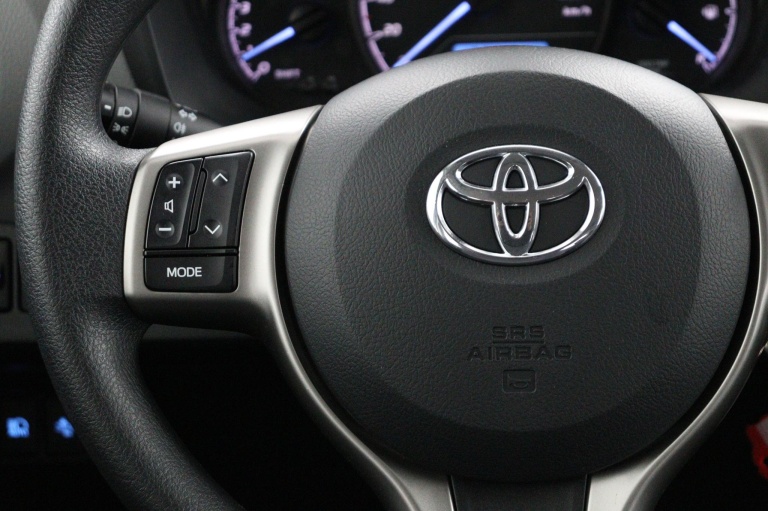 Toyota Yaris - 1.0 VVT-i Aspiration 18