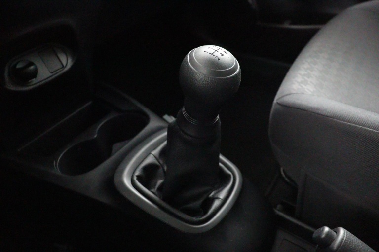 Toyota Yaris - 1.0 VVT-i Aspiration 26