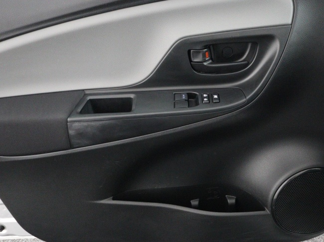 Toyota Yaris - 1.0 VVT-i Aspiration