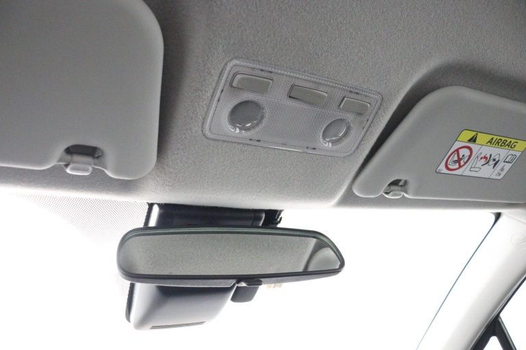 Toyota Yaris - 1.0 VVT-i Aspiration 33