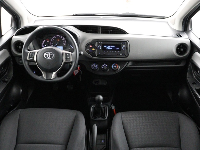 Toyota Yaris - 1.0 VVT-i Aspiration