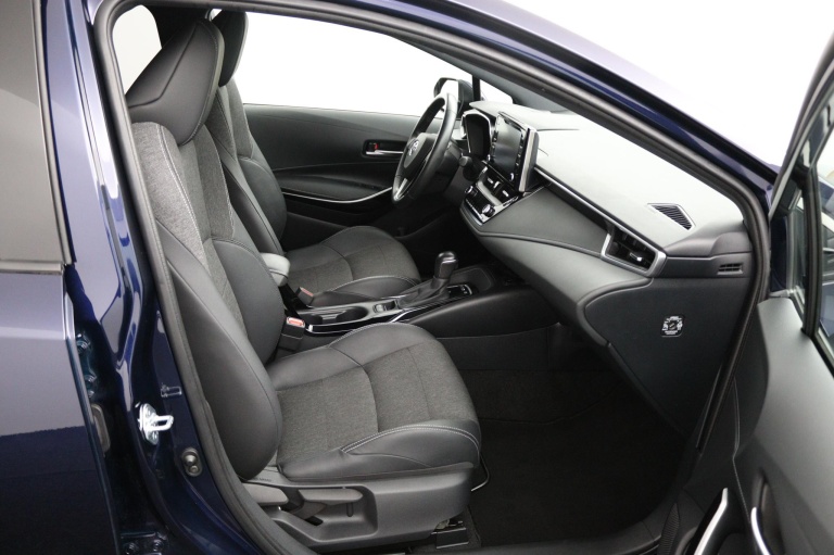 Toyota Corolla Touring Sports - 1.8 Hybrid Dynamic 22