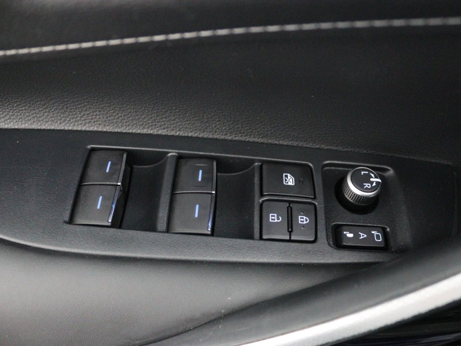 Toyota Corolla Touring Sports - 1.8 Hybrid Dynamic