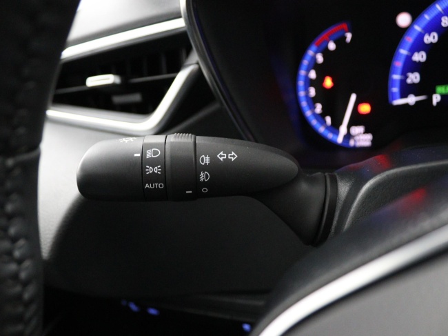 Toyota Corolla Touring Sports - 1.8 Hybrid Dynamic