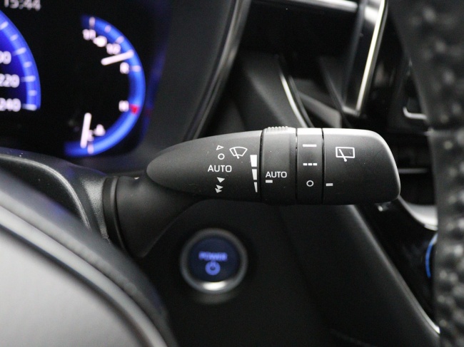 Toyota Corolla Touring Sports - 1.8 Hybrid Dynamic