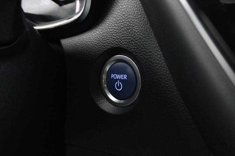 Toyota Corolla Touring Sports - 1.8 Hybrid Dynamic 40