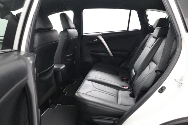 Toyota RAV4 - 2.5 Hybrid Executive 17