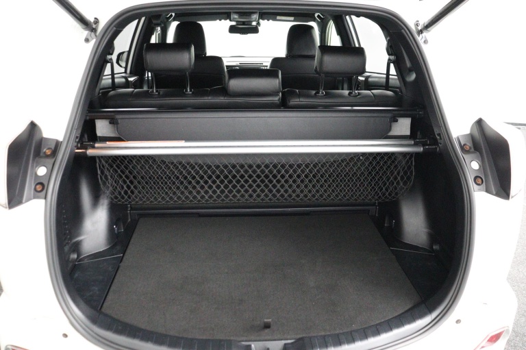 Toyota RAV4 - 2.5 Hybrid Executive 22