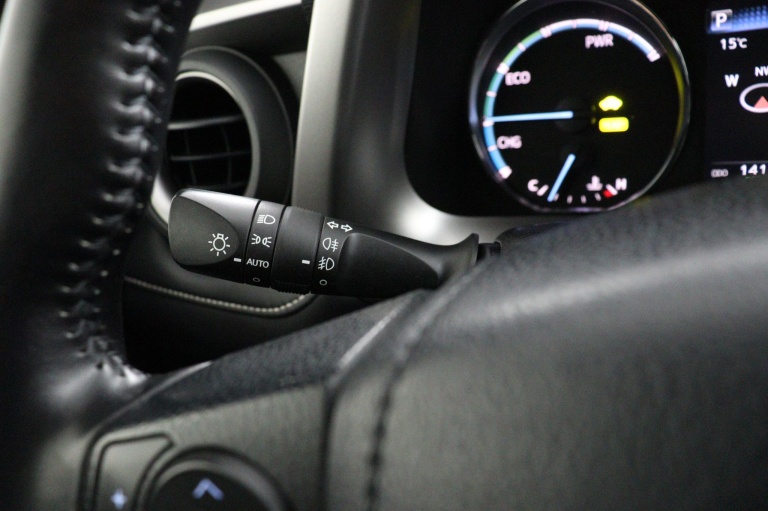 Toyota RAV4 - 2.5 Hybrid Executive 32