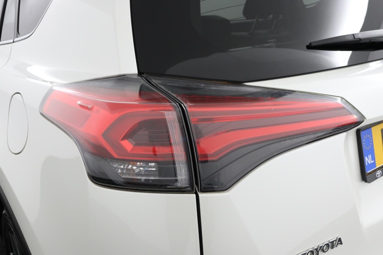 Toyota RAV4 - 2.5 Hybrid Executive 43
