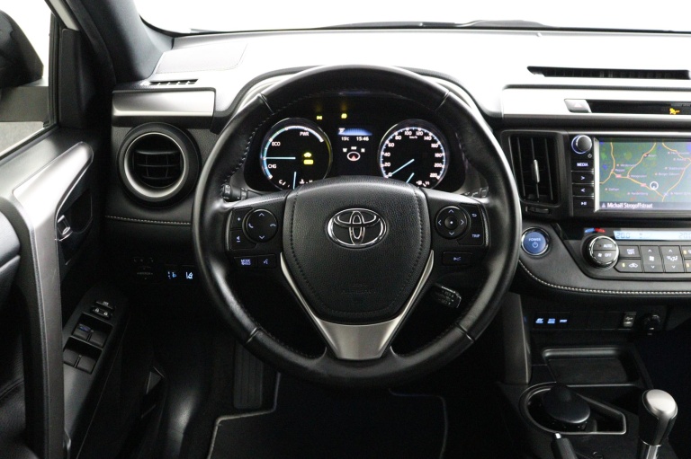 Toyota RAV4 - 2.5 Hybrid Executive 72