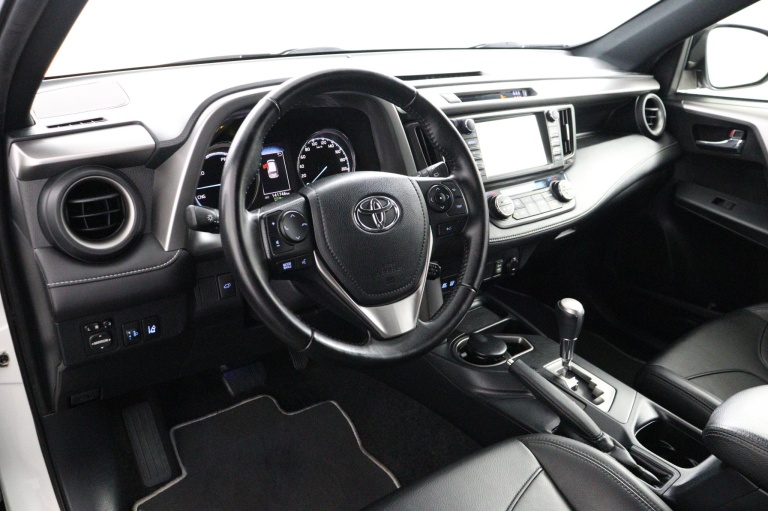 Toyota RAV4 - 2.5 Hybrid Executive 73