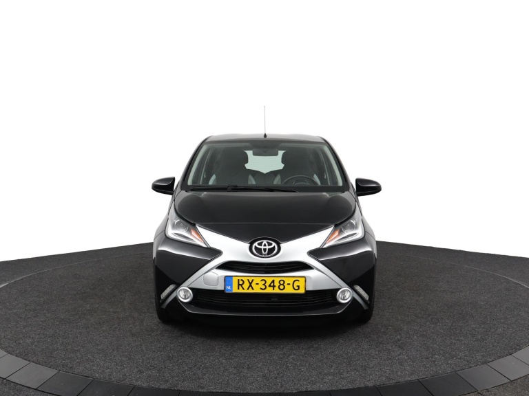Toyota Aygo - 1.0 VVT-i x-play 14