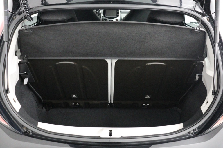 Toyota Aygo - 1.0 VVT-i x-play 22