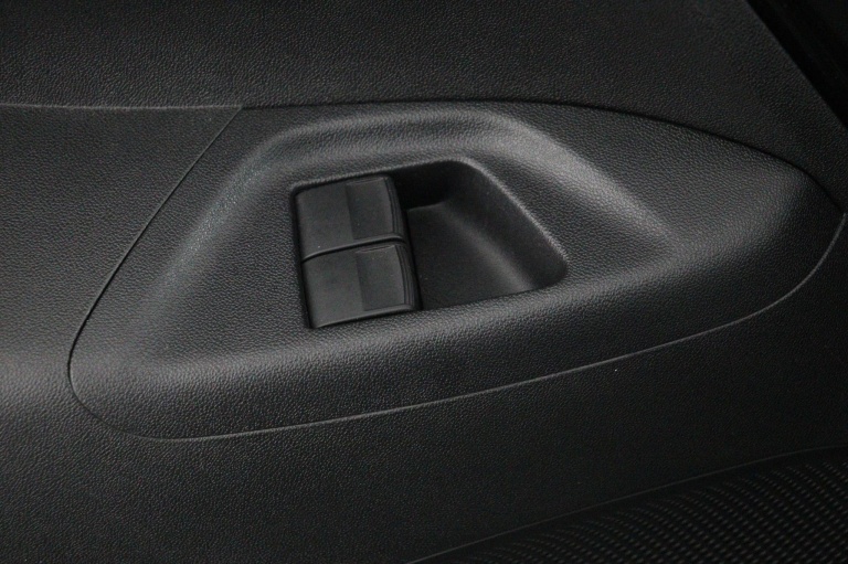 Toyota Aygo - 1.0 VVT-i x-play 28