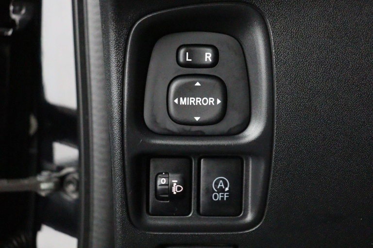 Toyota Aygo - 1.0 VVT-i x-play 29