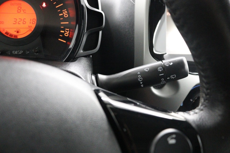 Toyota Aygo - 1.0 VVT-i x-play 32