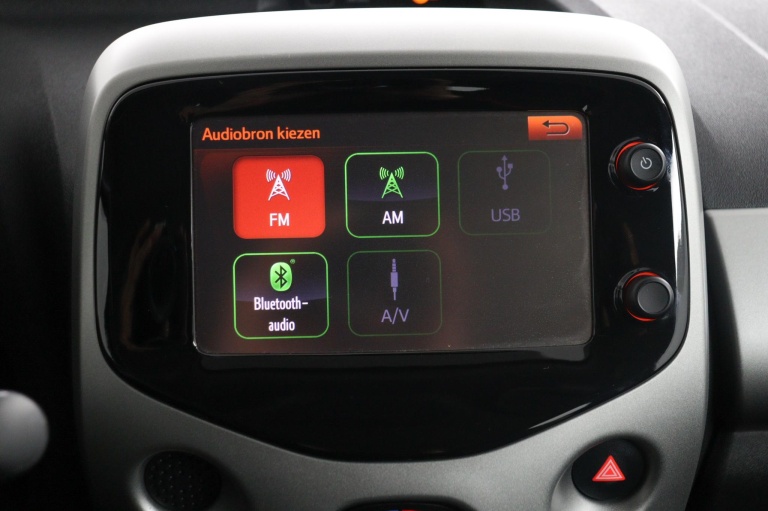 Toyota Aygo - 1.0 VVT-i x-play 44