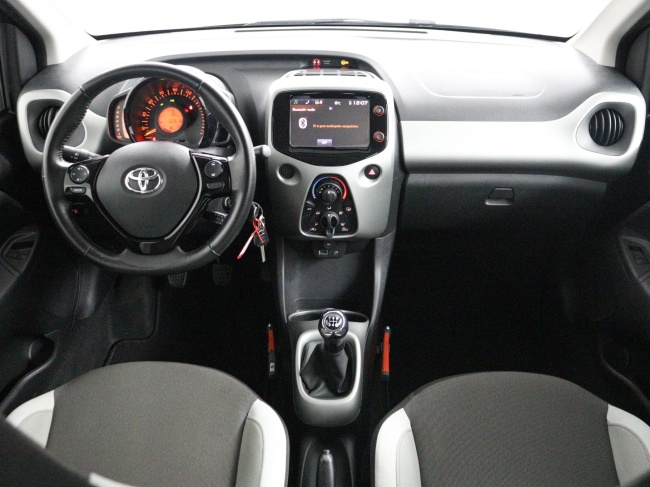 Toyota Aygo - 1.0 VVT-i x-play
