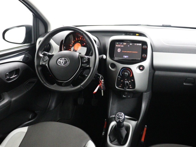 Toyota Aygo - 1.0 VVT-i x-play