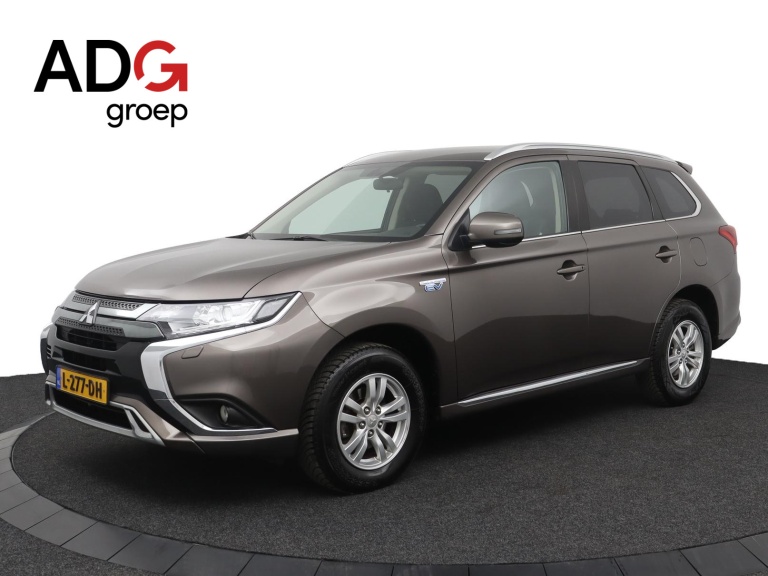 Mitsubishi Outlander - 2.4 PHEV Pure 1