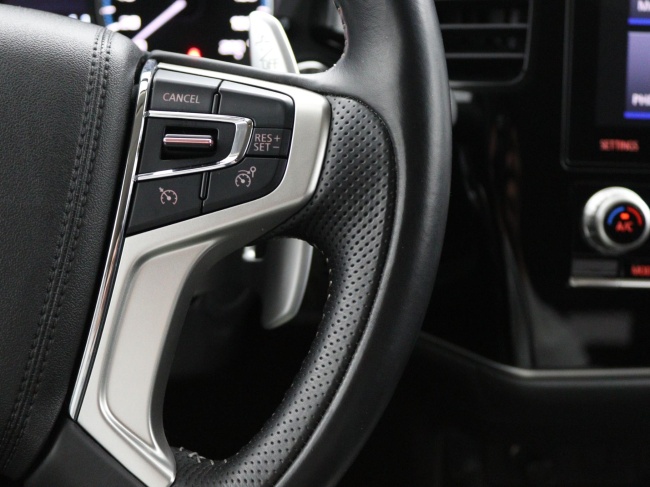 Mitsubishi Outlander - 2.4 PHEV Pure