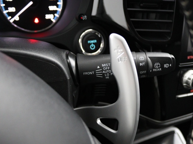 Mitsubishi Outlander - 2.4 PHEV Pure