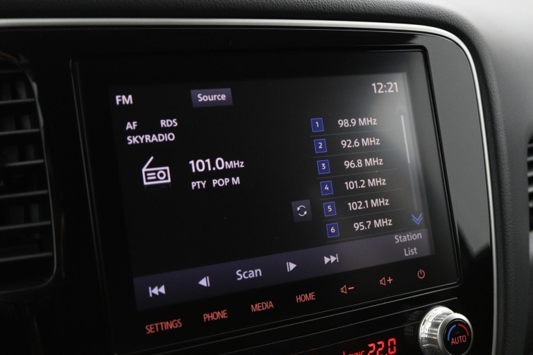 Mitsubishi Outlander - 2.4 PHEV Pure 7