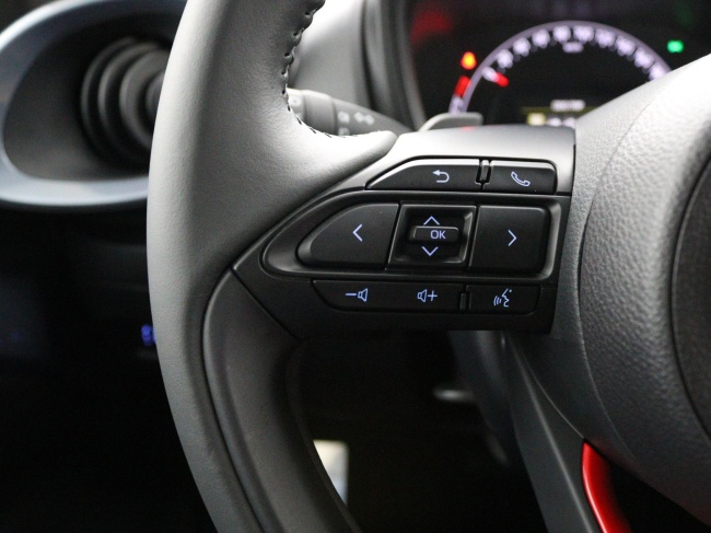 Toyota Aygo X - 1.0 VVT-i S-CVT automaat