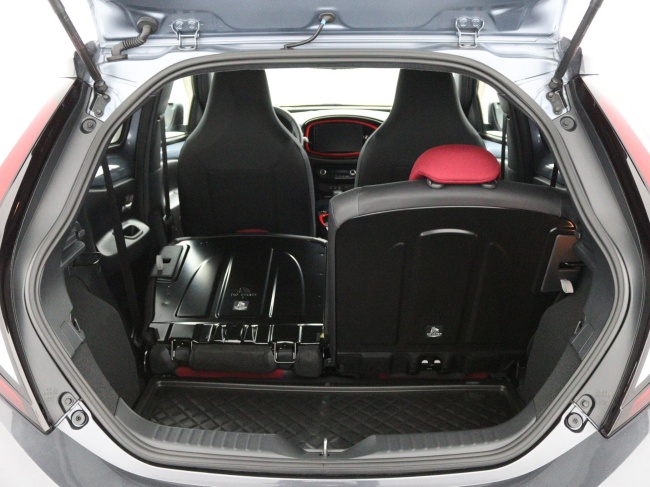 Toyota Aygo X - 1.0 VVT-i S-CVT automaat