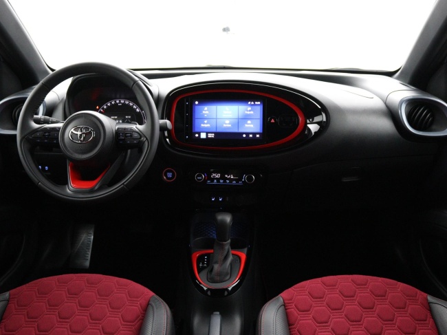 Toyota Aygo X - 1.0 VVT-i S-CVT automaat