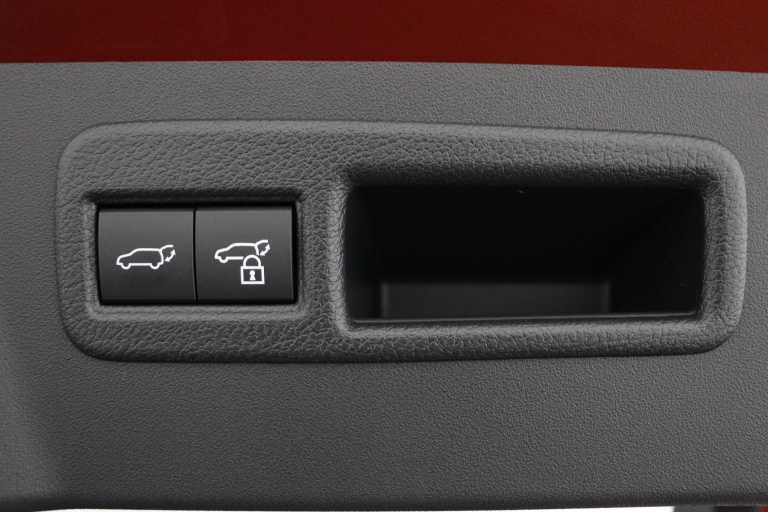 Toyota C-HR+ - First Edition 77 kWh 47