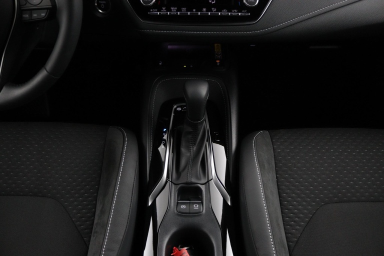 Toyota Corolla Touring Sports - Hybrid 140 Executive 28