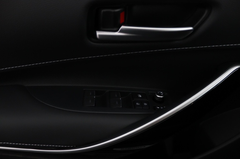 Toyota Corolla Touring Sports - Hybrid 140 Executive 30