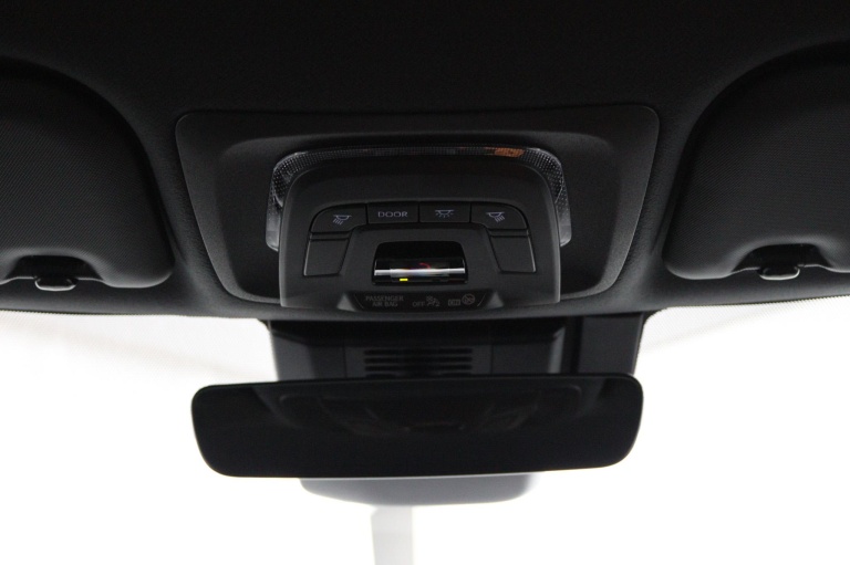 Toyota Corolla Touring Sports - Hybrid 140 Executive 34