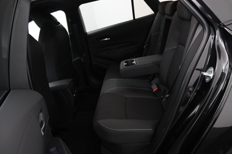 Toyota Corolla Touring Sports - Hybrid 140 Executive 39